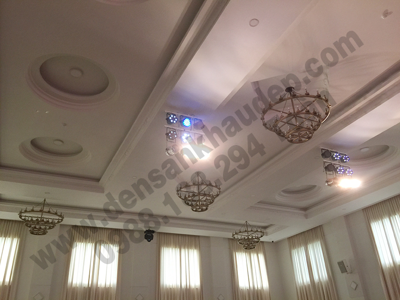 Lắp đặt thay thế hệ thống ánh sáng trung tâm hội nghị tiệc cưới Giai Ngẫu